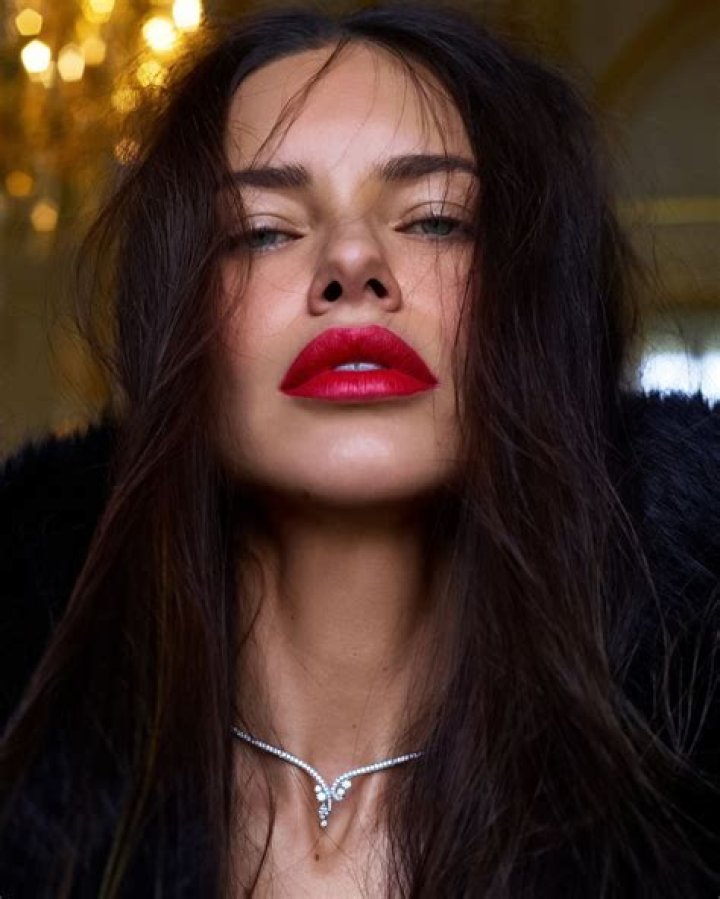 Adriana Lima's Siblings: A Peek Into Their Family Ties
