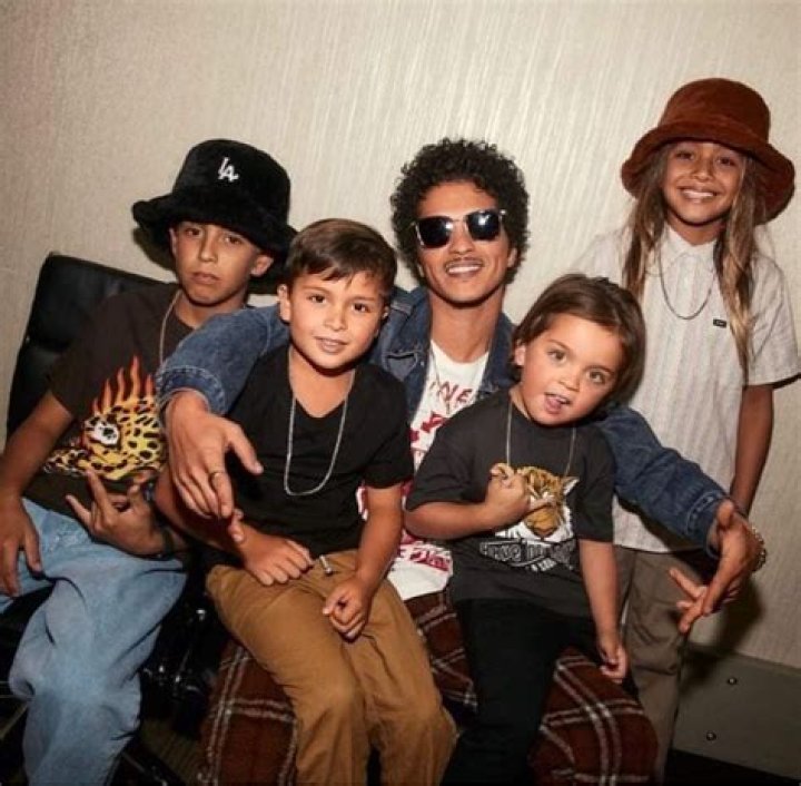 Discover The Love And Family Life Of Bruno Mars: A Peek Into His Children's World