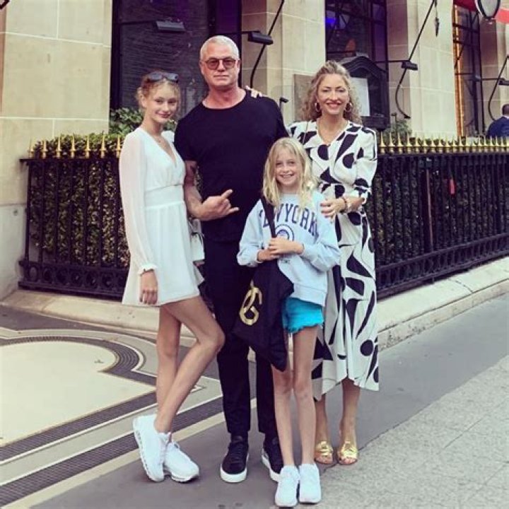 Uncovering The Family Life Of Clea DuVall: A Journey Into Motherhood