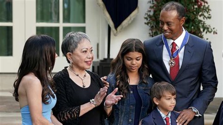 SkyBlog | Curtis Woods - Age, Family, Bio