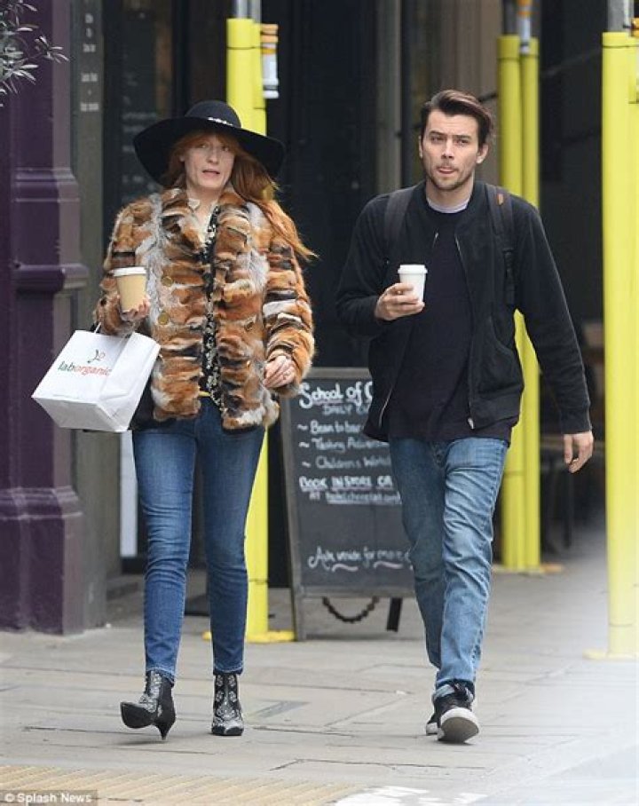 Is Florence And The Machine Songstress Florence Welch Happily Attached?