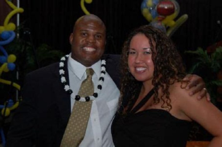 Mia Bieniemy, Wife And Pillar Of Support