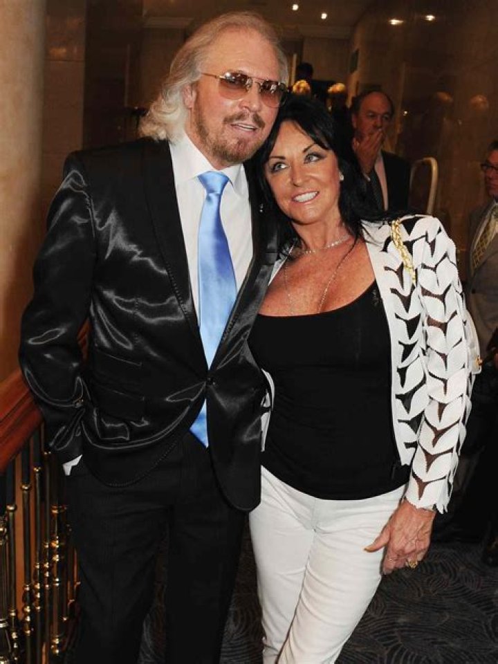 Is Barry Gibb Still Married To Linda Gray? Celebrity ·