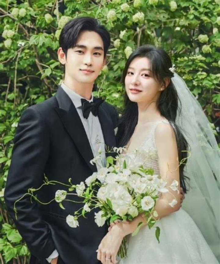 Is Kim Soo Hyun Married To Seo Ye Ji? The Truth Revealed
