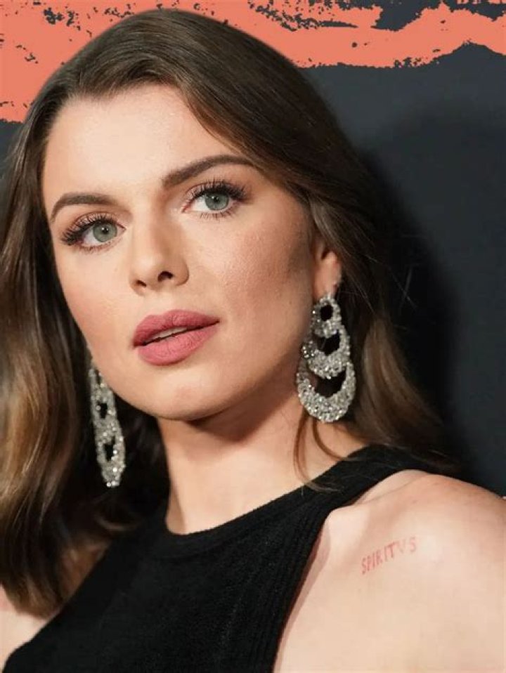 The Complete Guide To Julia Fox's Ethnicity