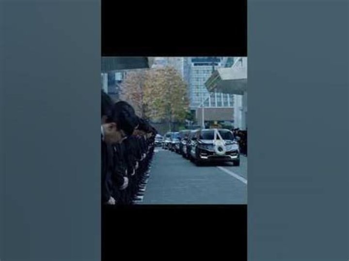 Kim Ji Won's Perfect Match: Uncovering Her Boyfriend's Identity