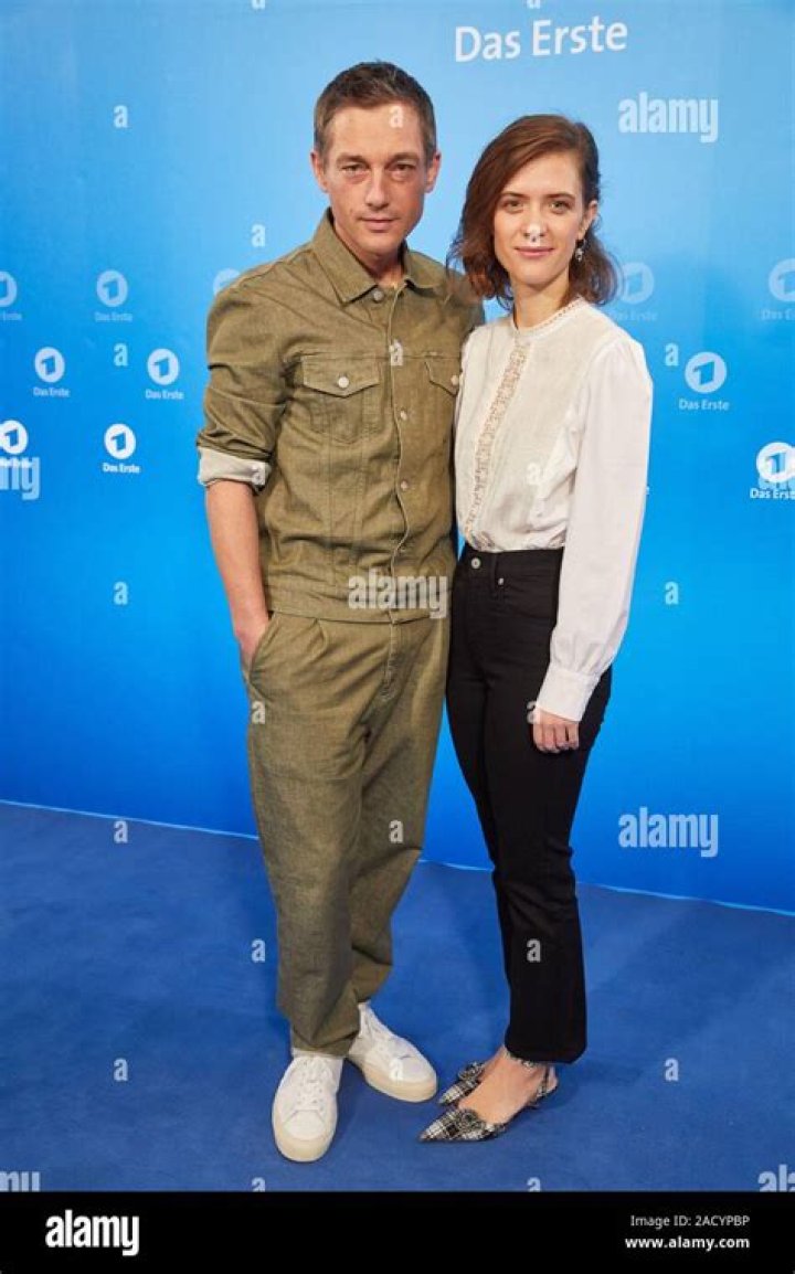 Ultimate Guide: Uncover The Identity Of Liv Lisa Fries' Partner