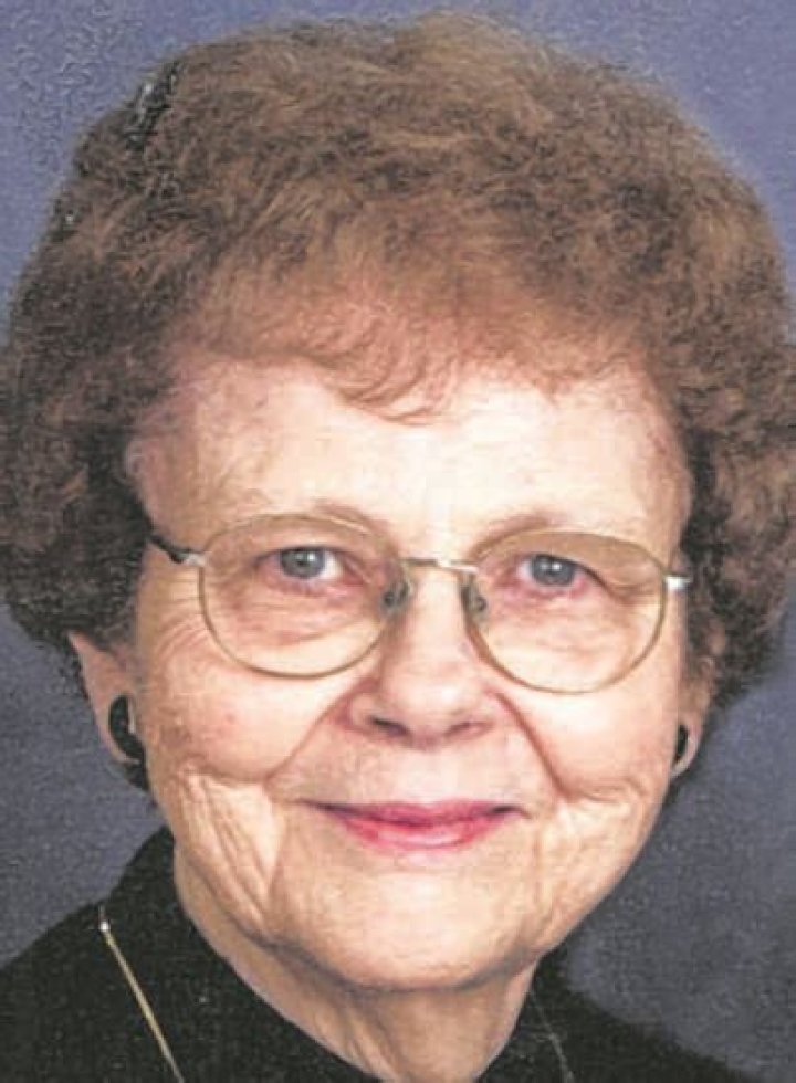 Louise Paxton's Captivating Journey: Exploring Her Age And Impact