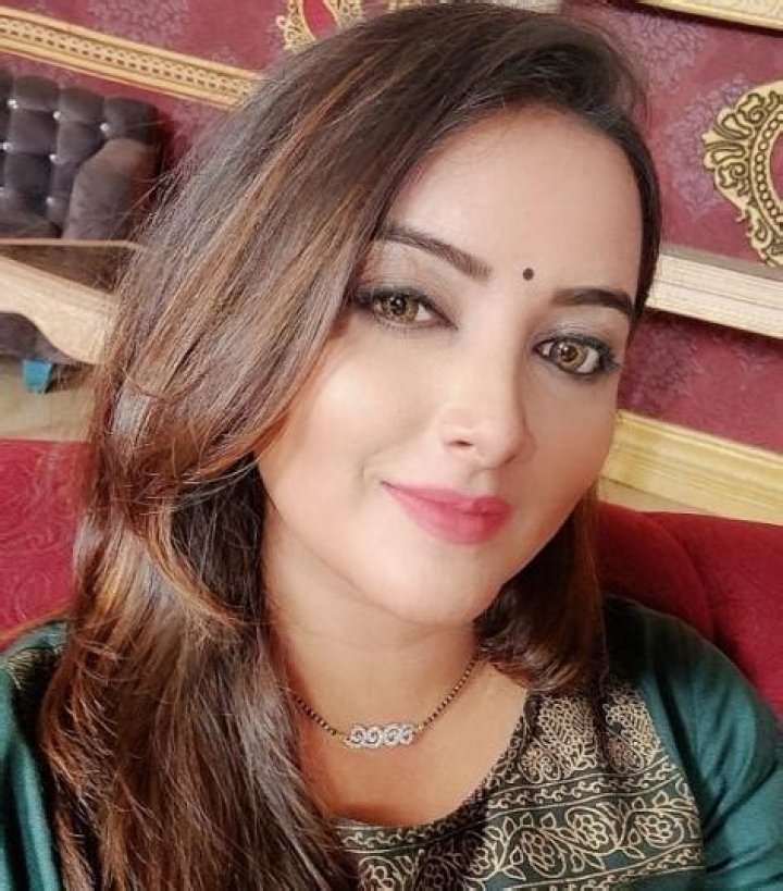 Unveiling The Journey Of Nidhi Uttam: Age, Career, And Beyond