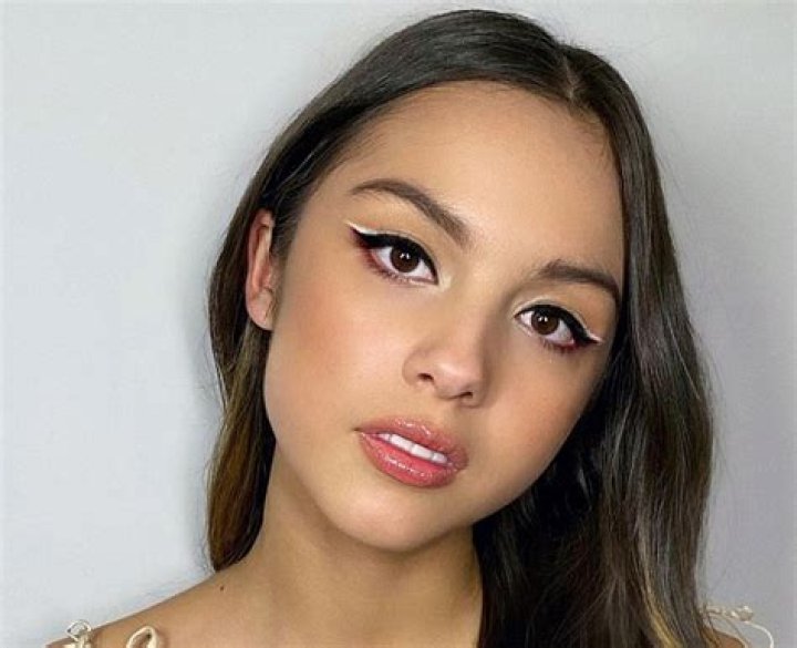 Olivia Rodrigo's Age: Uncovering The Truth