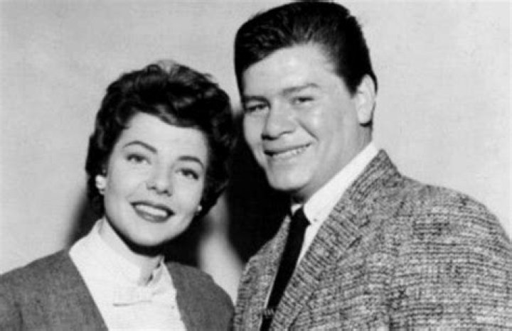 The Heartbreaking Story Of Ritchie Valens' Wife, Donna