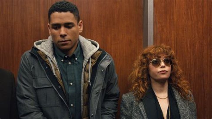Natasha Lyonne Clears Up Russian Doll Season 1 Ending Confusion Ahead of Season 2 Debut