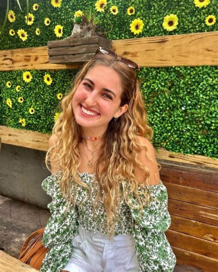 Sarah Mathers: Uncovering Her Hidden Net Worth