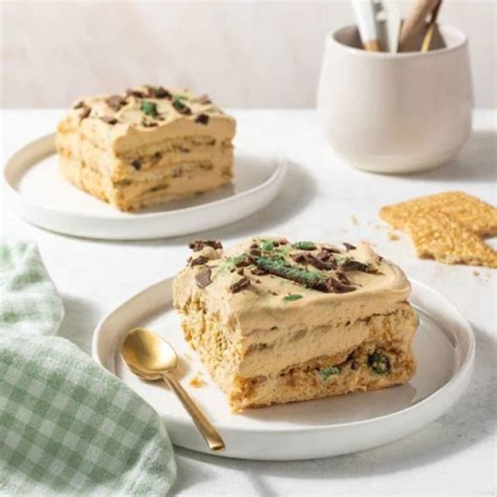 Discover The Delightful World Of South African Peppermint Crisp Tart