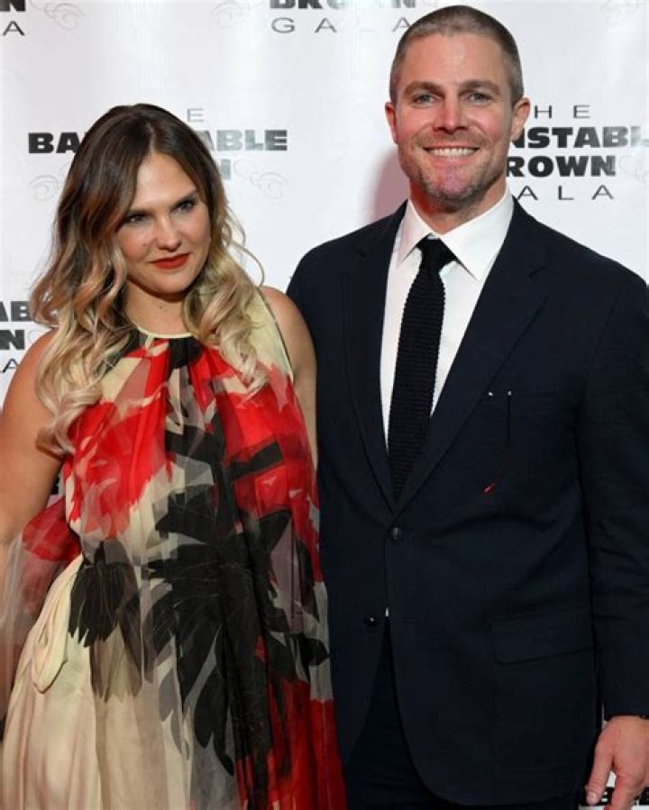 Unveiling The Untold Story Of Stephen Amell's First Wife: Discoveries And Insights