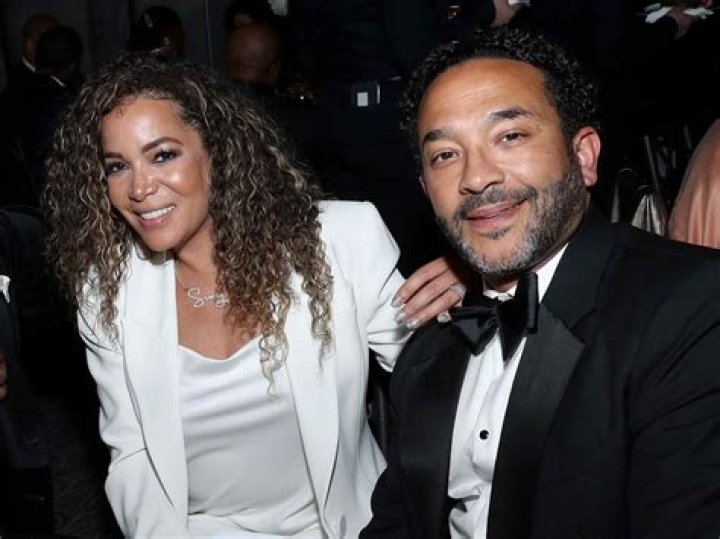 Who Is Sunny Hostin's Husband? The Complete Guide To Manny's Life