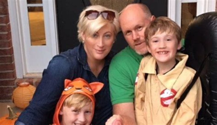 Travis Gravel, Kim Gravel Husband And Married Life ·