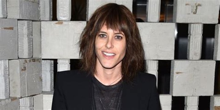 Whats The L Word Actress Katherine Moennig Net Worth? ·
