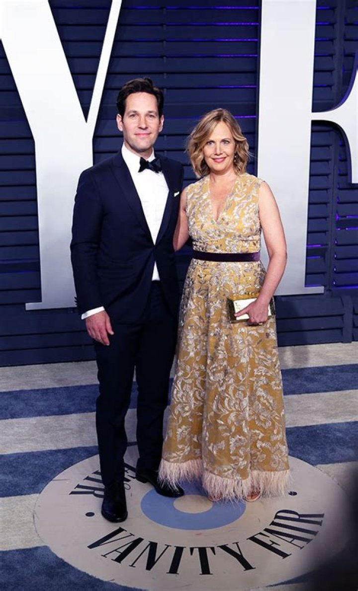 Unveiling Paul Rudd's Marriage: Unraveling The Enigmatic Bond