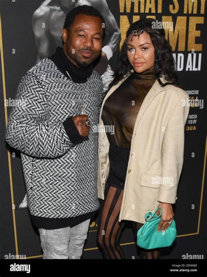 Uncovering The Identity Of Shane Mosley's Wife, Sugar