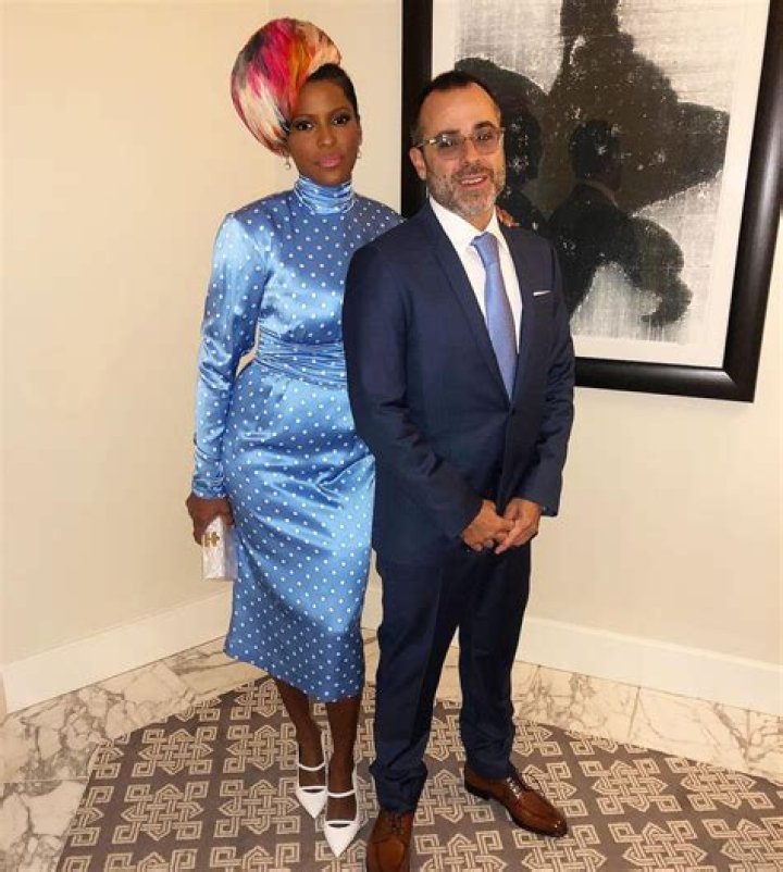 Discover The Identity Of Tamron Hall's Husband